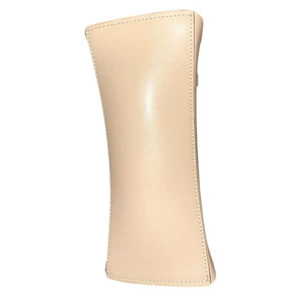 Valentino by Mario Valentino Honey Forever Leather Shoulder Bag in beige - Picture 3 of 7